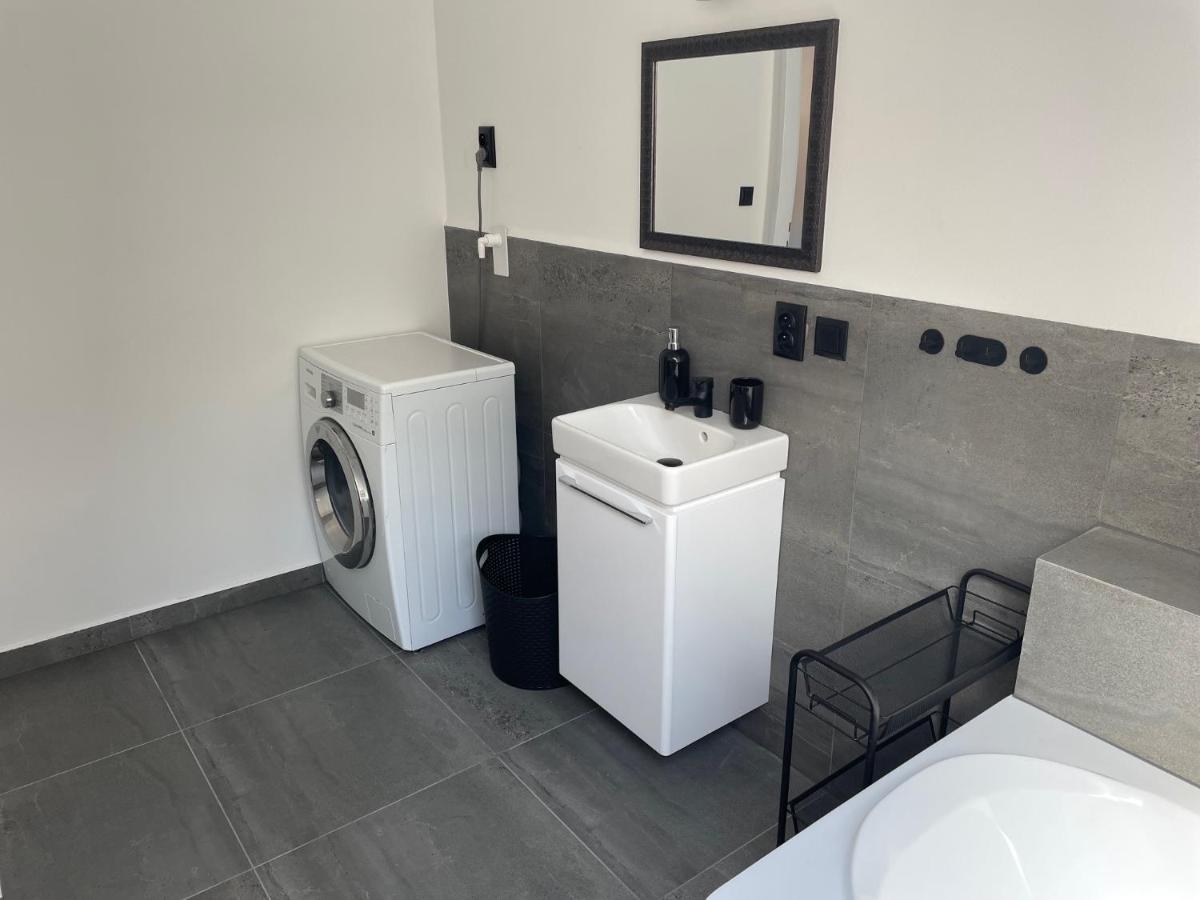 Apartman Vera ปาร์ดูบิตเซ ภายนอก รูปภาพ